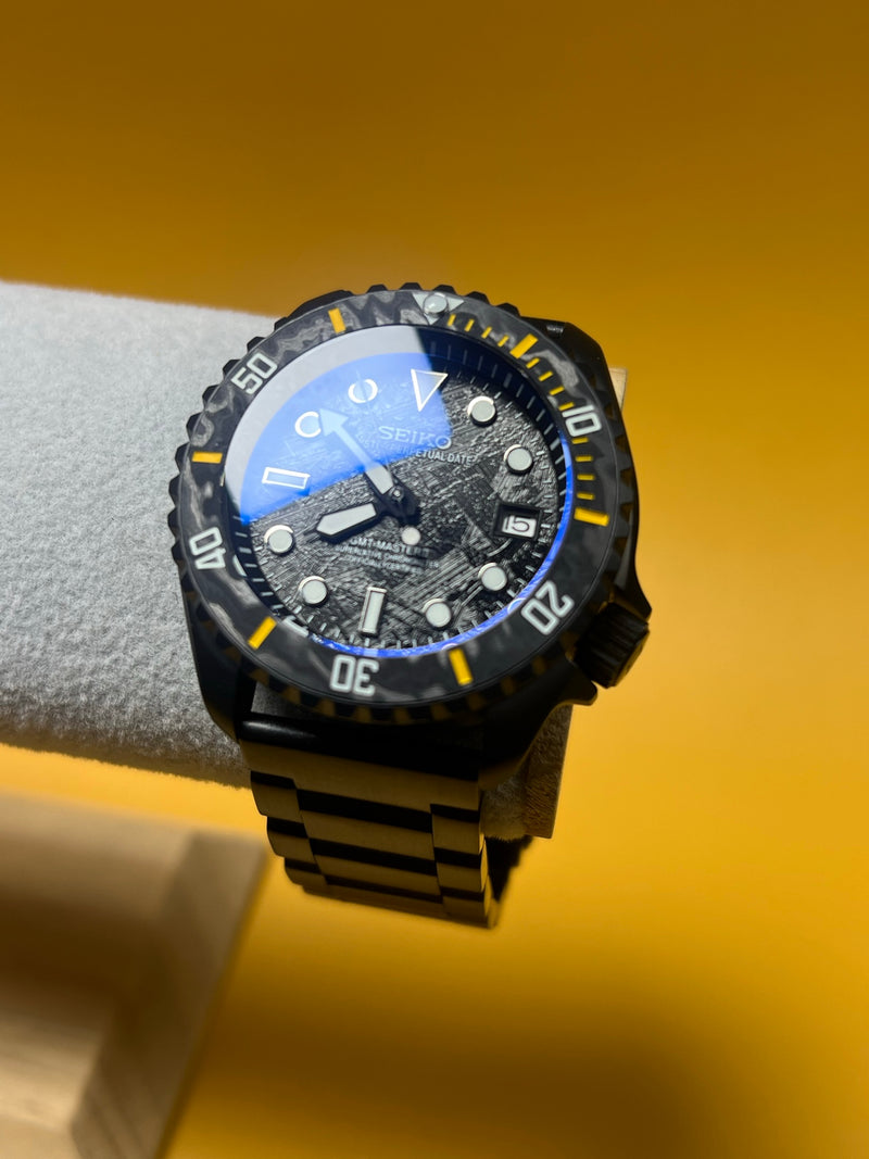 SEIKO YACHT-MASTER | meteorite-style dial