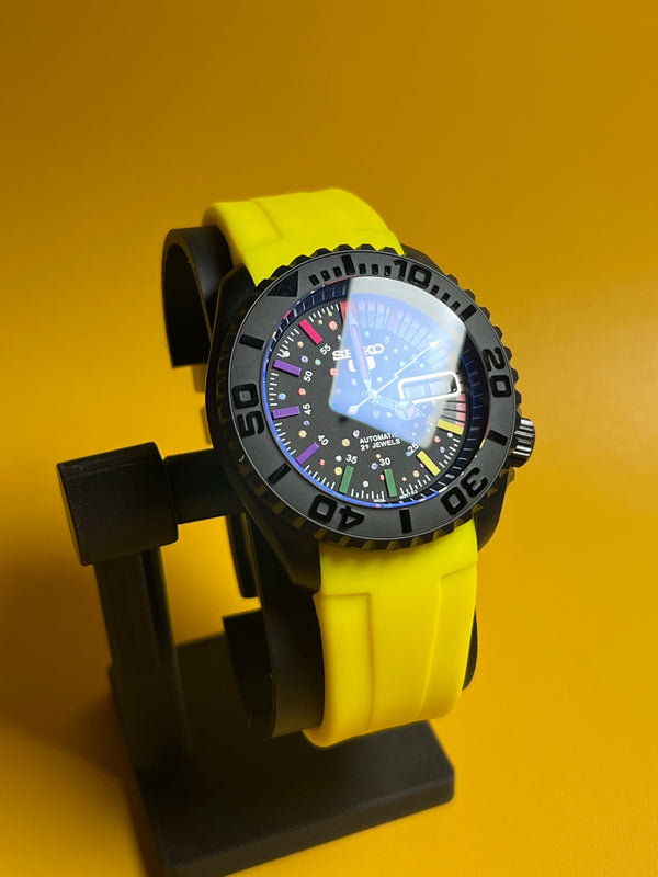 SEIKOMARINER | RAINBOW Dial Yellow strap