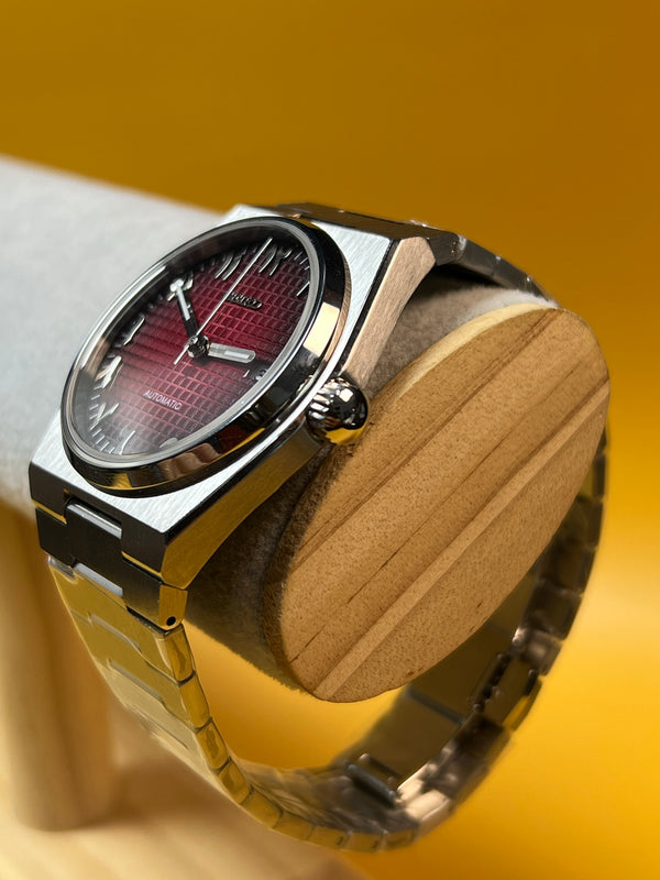 SEIKOJUST | Burgundy Dial