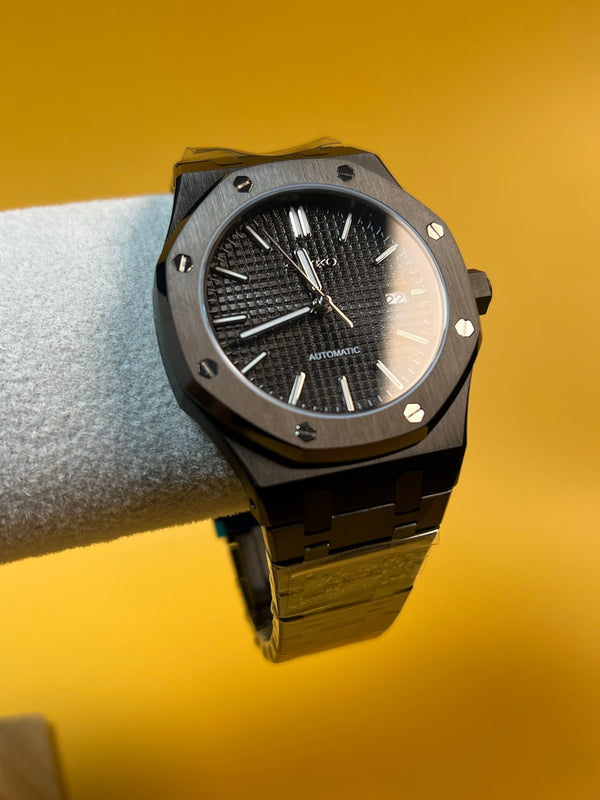 ROYAL SEIKOAK | Black Tapisserie