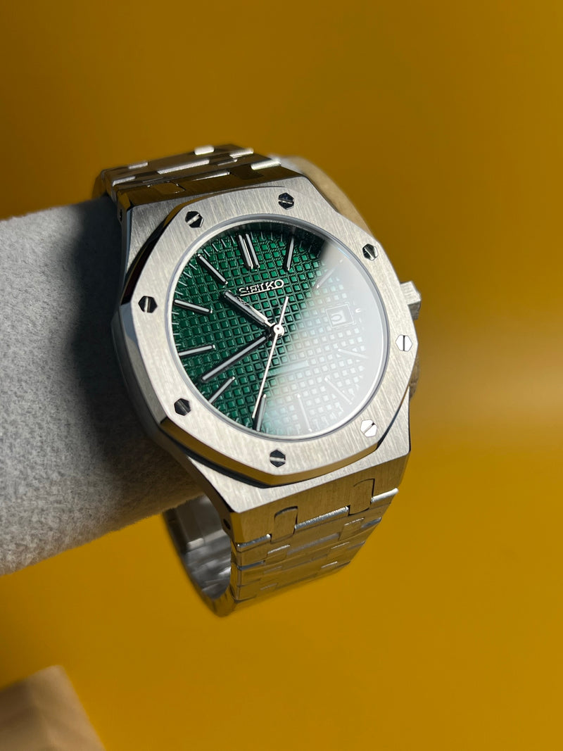 ROYAL SEIKOAK | Green Tapisserie