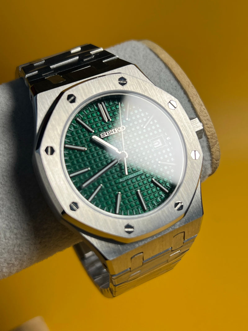 ROYAL SEIKOAK | Green Tapisserie