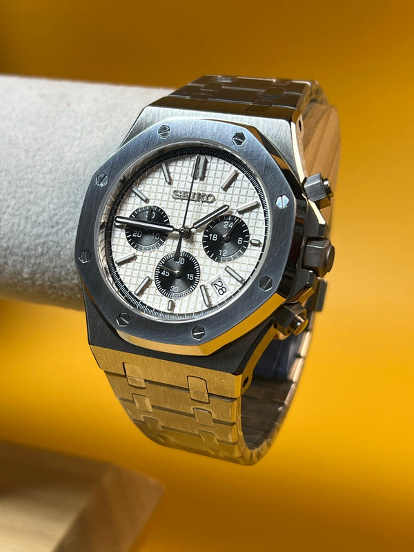ROYAL SEIKOAK | PANDA CHRONOGRAPH